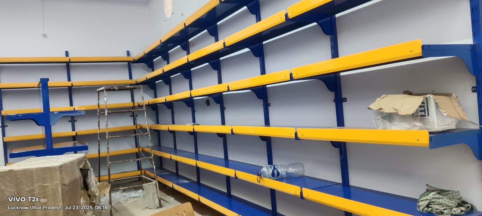MS Wall Mounted Retail Display Rack thumbnail 2