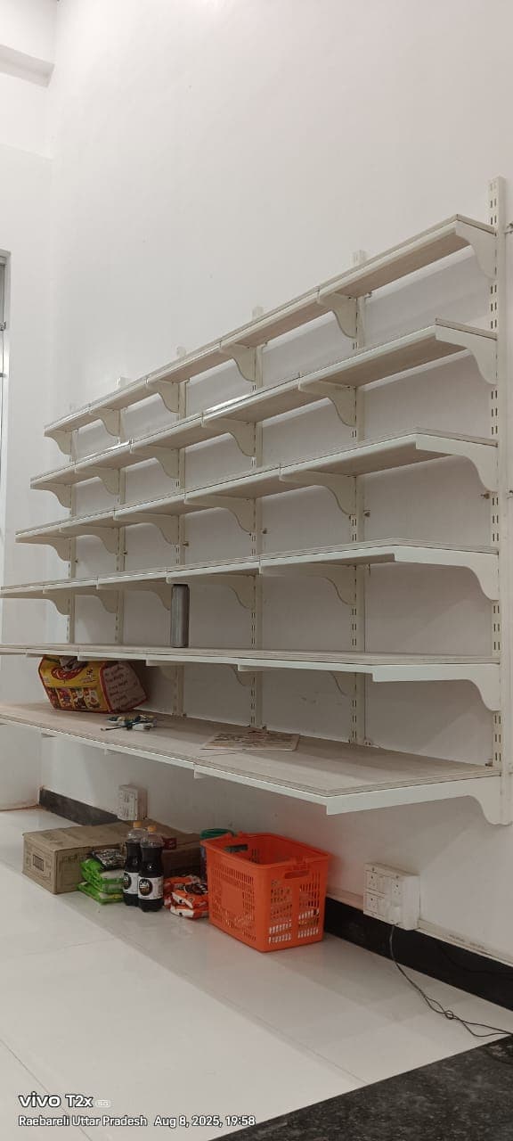 MS Wall Mounted Retail Display Rack thumbnail 3